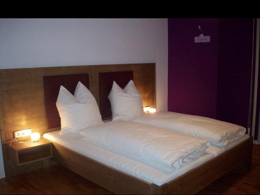Rothweinhotel Wiesenbronn Cameră foto