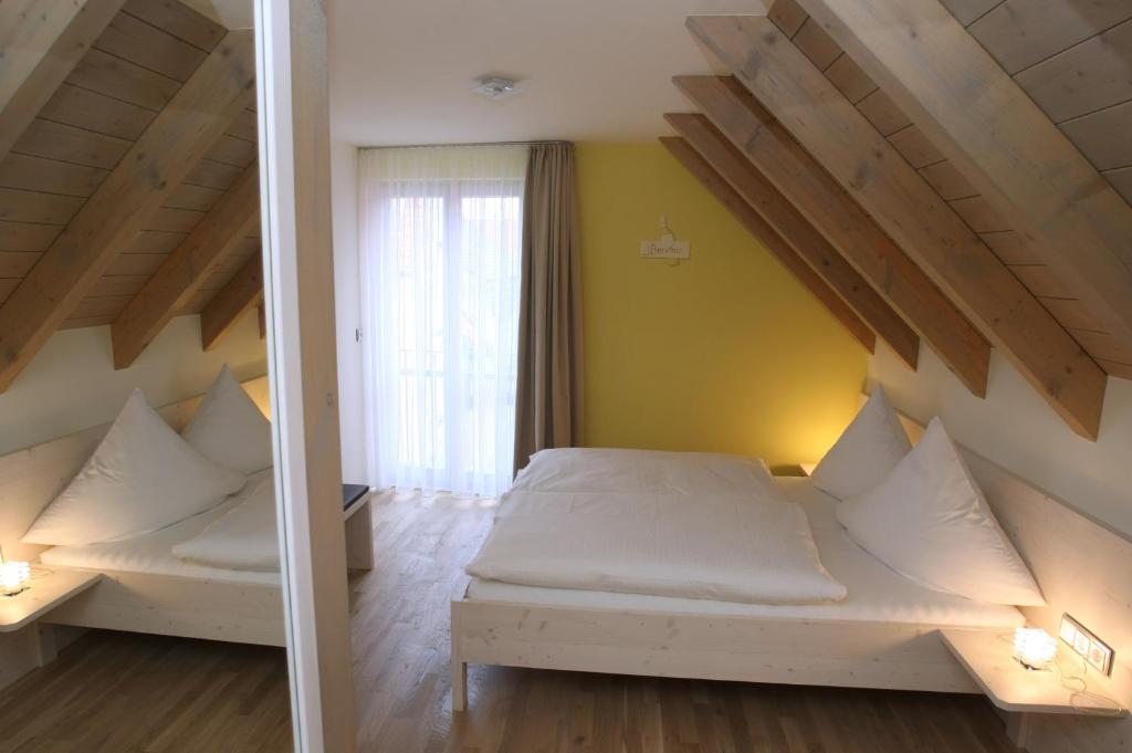 Rothweinhotel Wiesenbronn Cameră foto